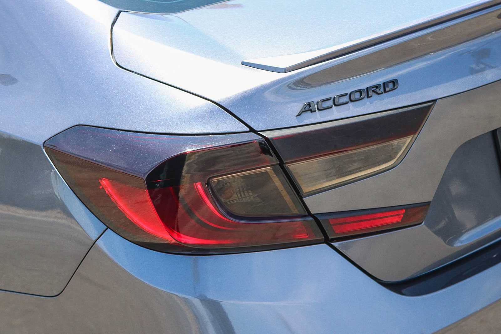Used 2020 Honda Accord Sport image 9