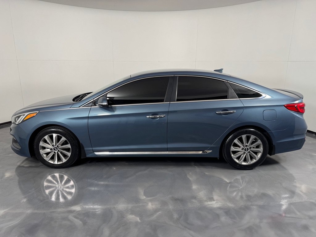 Used 2015 Hyundai Sonata Sport w/ Option Group 03 FWD image 8