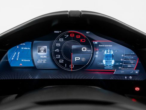 Used 2024 Ferrari Roma Base image 40