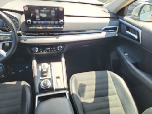 Used 2024 Mitsubishi Outlander SE FWD image 16