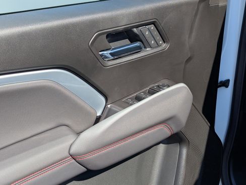 New 2026 Chevrolet Colorado Z71 w/ Z71 Convenience Package 2 image 16