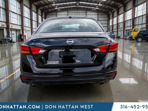 Used 2024 Nissan Altima 2.5 SR image 30