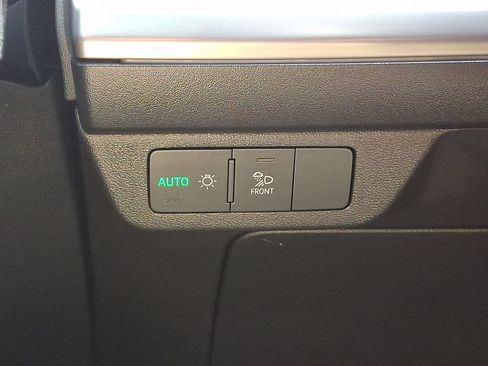 Certified 2023 Audi Q4 e-tron Prestige AWD/4WD image 27