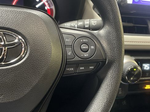 Used 2024 Toyota RAV4 XLE image 20