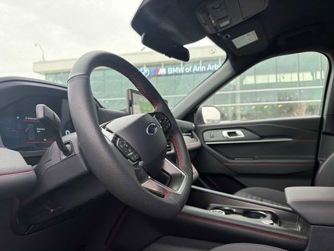 Used 2026 Ford Explorer ST-Line image 16