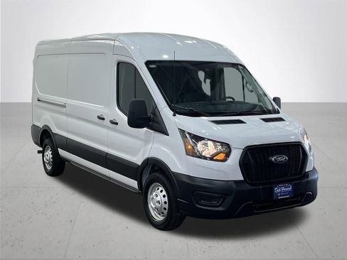 Used 2025 Ford Transit 250 148 Medium Roof Extended AWD image 8