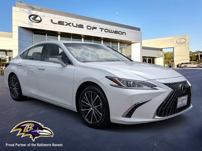 Certified 2025 Lexus ES 350 w/ Premium Package