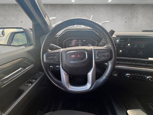 Used 2022 GMC Sierra 1500 Elevation image 23