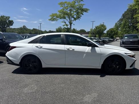New 2026 Hyundai Elantra Sport FWD image 8