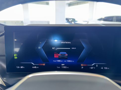 Certified 2025 BMW i4 eDrive40 image 24
