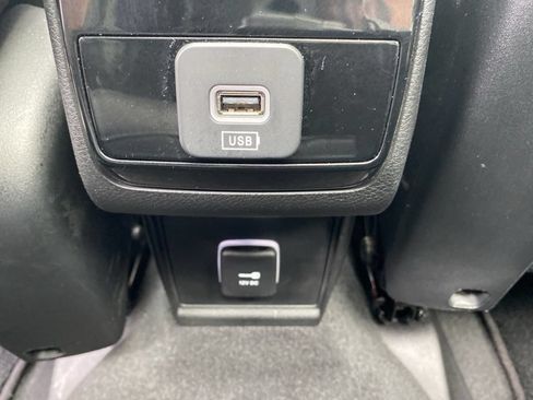 Used 2023 Jeep Compass High Altitude AWD/4WD image 21