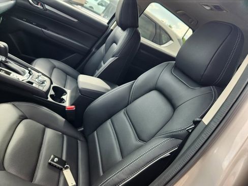 New 2025 MAZDA CX-5 AWD 2.5 S w/ Preferred Package image 11