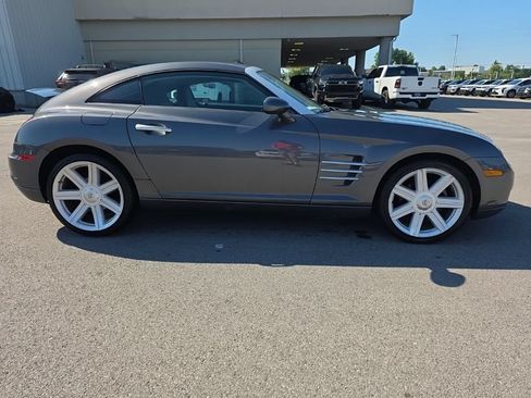 Used 2004 Chrysler Crossfire Coupe RWD image 4