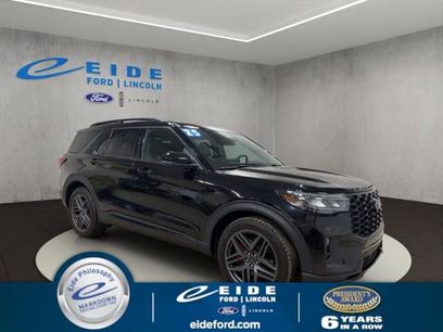Used 2025 Ford Explorer ST