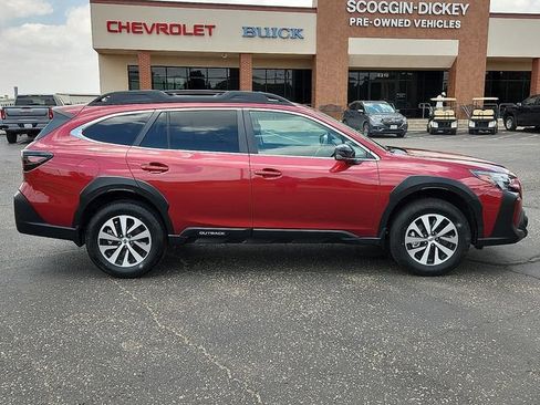 Certified 2025 Subaru Outback Premium AWD/4WD image 5