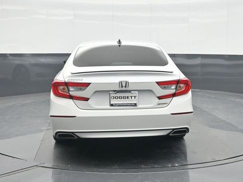 Used 2021 Honda Accord Sport image 17