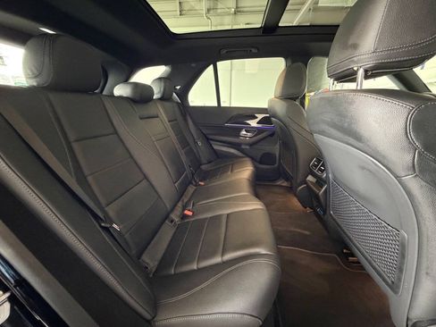 Used 2025 Mercedes-Benz GLE 450e 4MATIC image 21