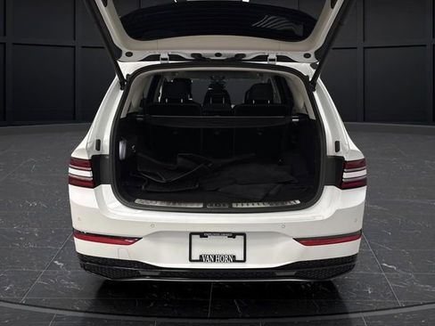 Used 2025 Genesis GV80 2.5T Prestige image 16