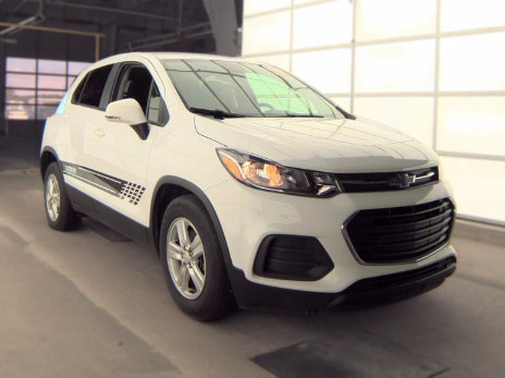 Used 2020 Chevrolet Trax LS w/ Tint and Cruise Package FWD image 3