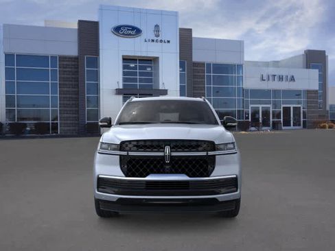 New 2025 Lincoln Navigator L Reserve w/ Jet Appearance Package image 6