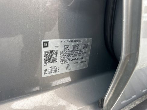 Used 2017 Chevrolet Tahoe LT w/ LT Signature Package image 40