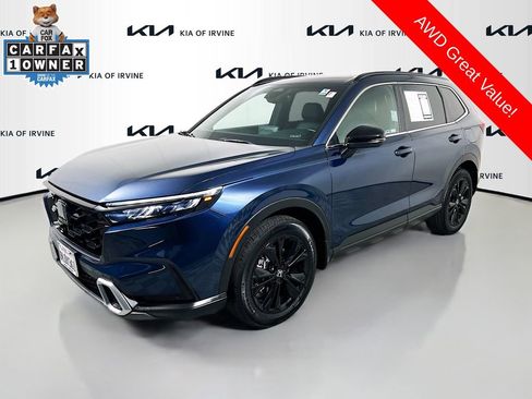 Used 2024 Honda CR-V Sport Touring image 3