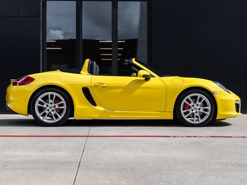 Used 2014 Porsche Boxster S RWD image 13