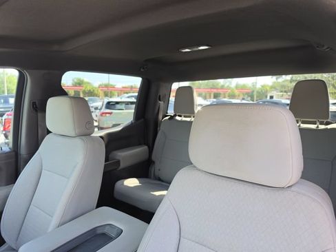 Used 2021 Chevrolet Silverado 1500 LT RWD image 24