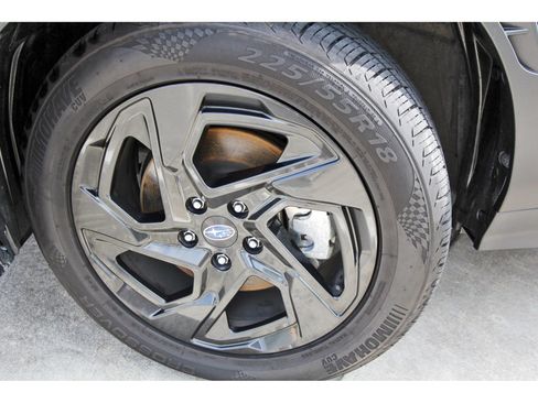 Used 2024 Subaru Crosstrek 2.5i Sport AWD/4WD image 29