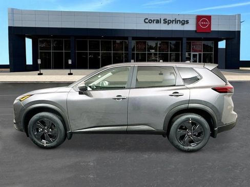 New 2026 Nissan Rogue SV AWD/4WD image 2