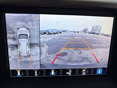 Used 2023 GMC Acadia Denali w/ Denali Ultimate Package image 18