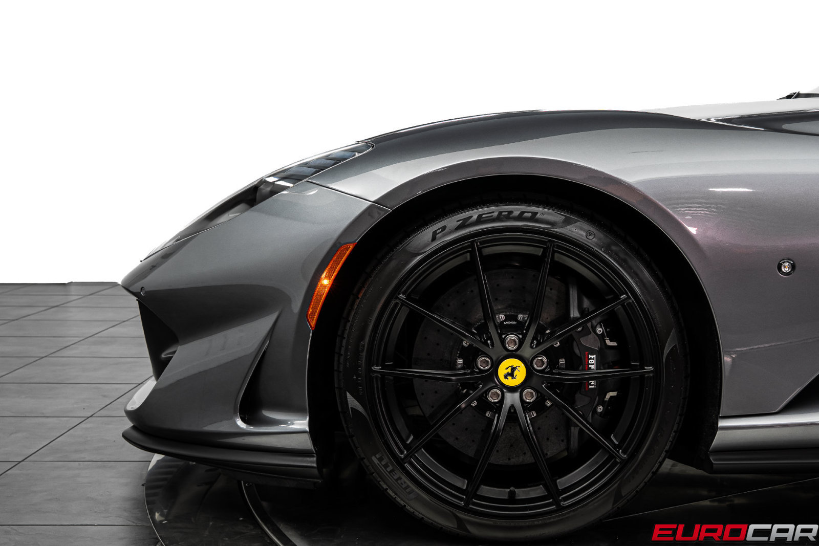 Used 2022 Ferrari 812 GTS RWD image 16