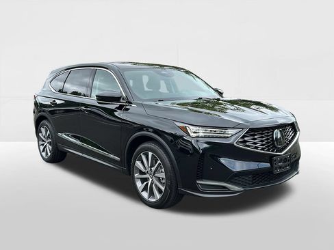 Used 2025 Acura MDX w/ Technology Package AWD/4WD image 2