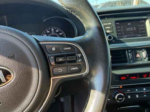 Used 2016 Kia Optima EX image 21