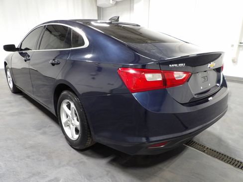 Used 2018 Chevrolet Malibu LS image 7