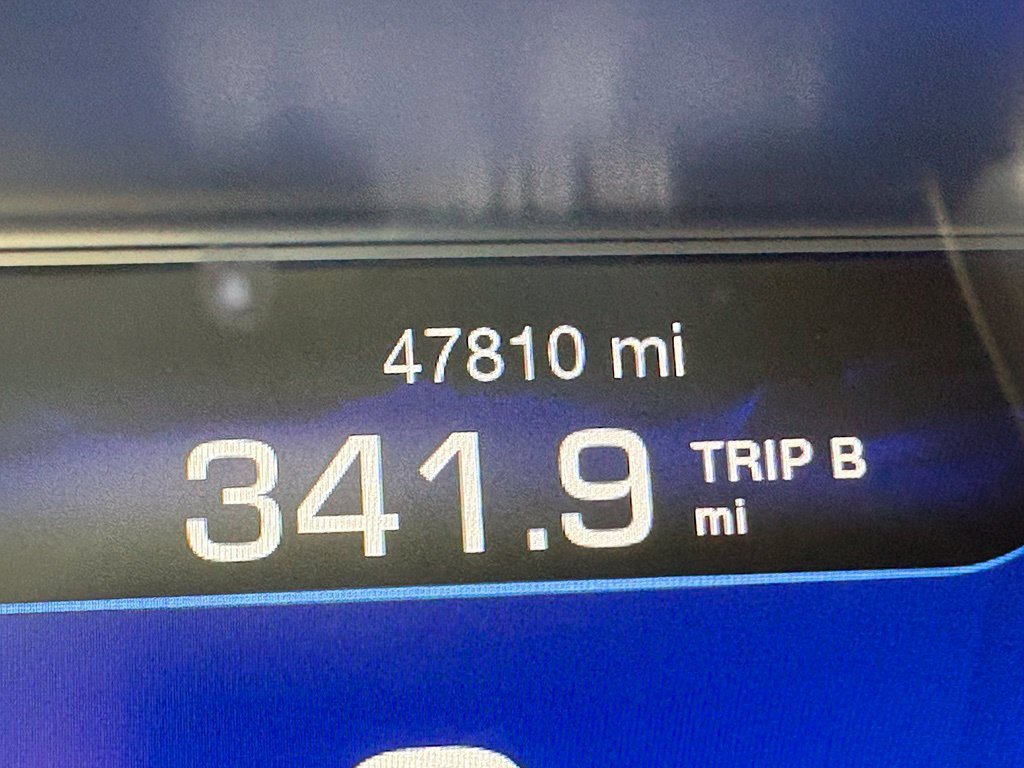 Used 2015 Chrysler 200 C w/ Navigation & Sound Group I FWD image 11