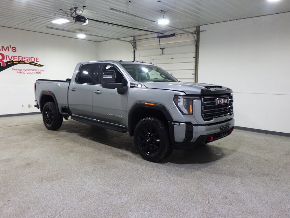 Used 2026 GMC Sierra 2500 AT4 w/ AT4 Premium Plus Package AWD/4WD image 5