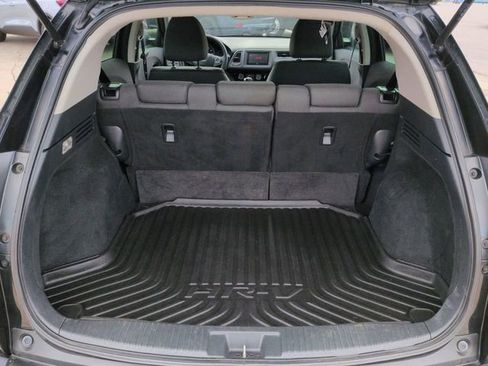 Used 2020 Honda HR-V LX image 13