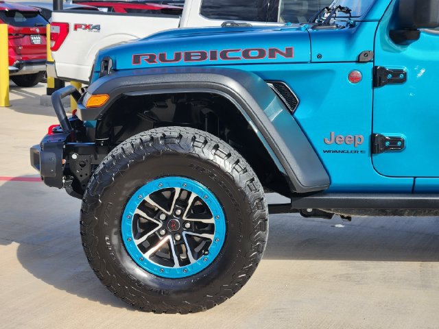 Used 2024 Jeep Wrangler Unlimited Rubicon w/ XTREMEE 35" Tire Package AWD/4WD image 8