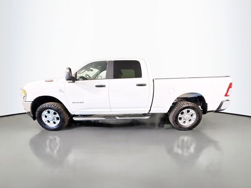Used 2024 RAM 2500 Big Horn w/ Off Road Package AWD/4WD image 6