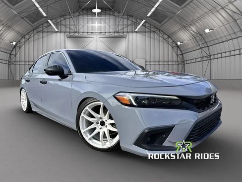 Used 2022 Honda Civic Sport Touring image 9
