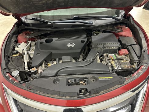 Used 2014 Nissan Altima 2.5 SL FWD image 34