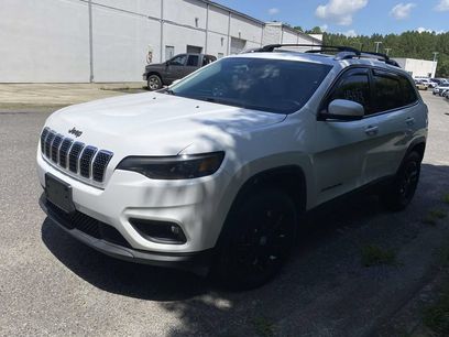 Used 2021 Jeep Cherokee Latitude Plus w/ Sun & Sound Group