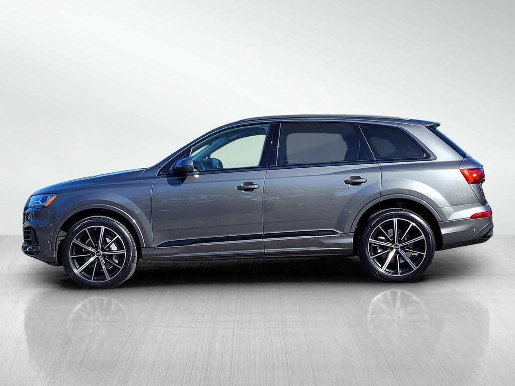 Used 2022 Audi Q7 3.0T Premium Plus w/ Premium Plus Package AWD/4WD image 7
