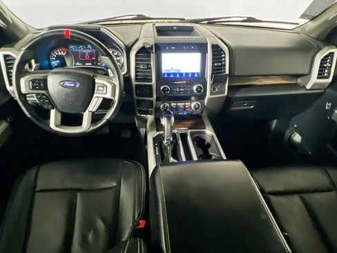 Used 2019 Ford F150 Lariat w/ Equipment Group 502A Luxury AWD/4WD image 30