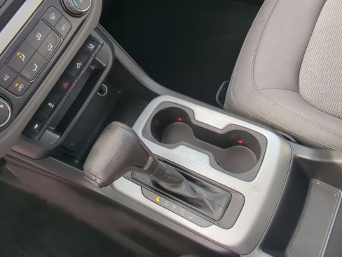 Used 2018 Chevrolet Colorado LT w/ LPO, Premium Interior Package image 19