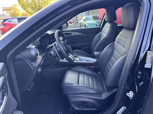Certified 2025 Alfa Romeo Tonale w/ Premium Package AWD/4WD image 20