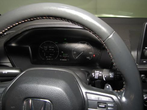 Certified 2024 Honda CR-V Sport image 4