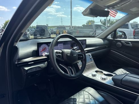 Used 2025 Genesis GV80 3.5T Prestige AWD/4WD image 23