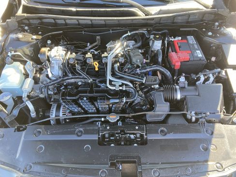 Used 2023 Nissan Altima 2.5 SV image 39